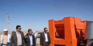 بازدید از کارخانه آسفالت قائنات به همراه کهن ترابی فرماندار وقت قائنات مجتبی نوروزی